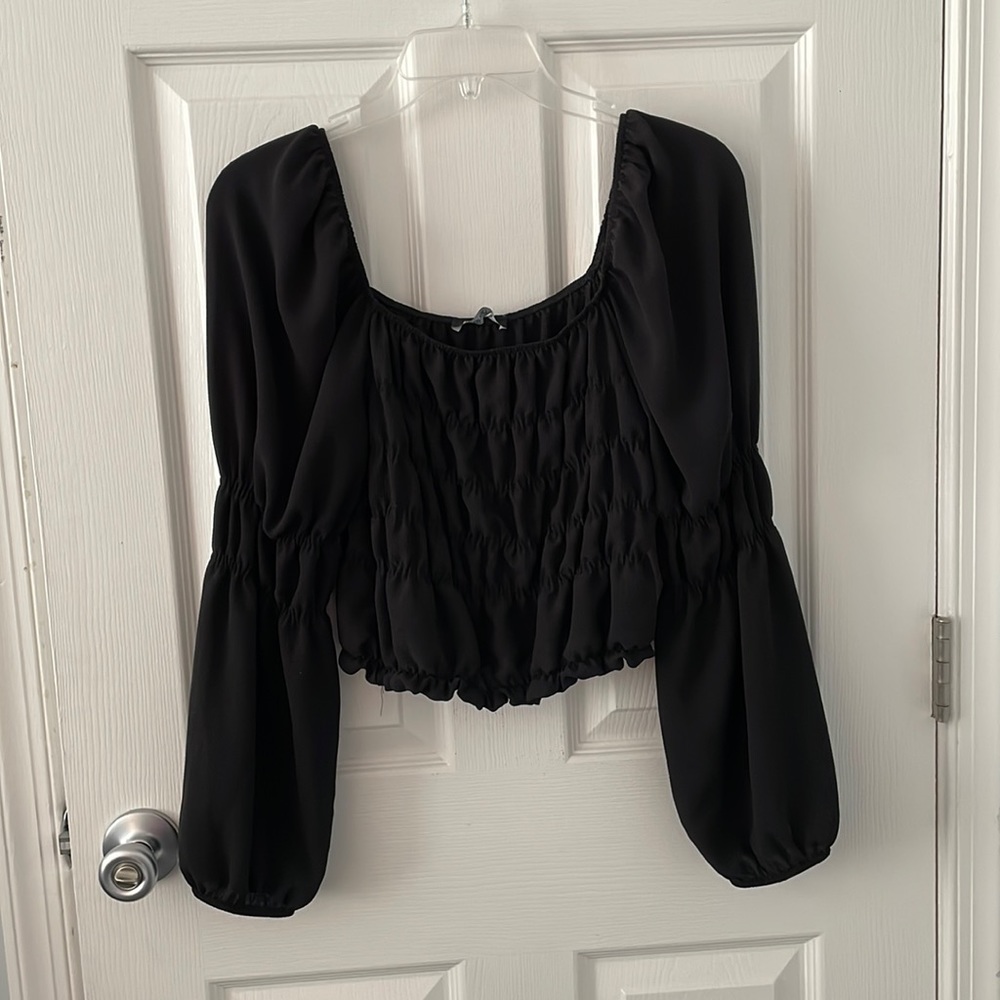 Boohoo ruched balloon sleeve top